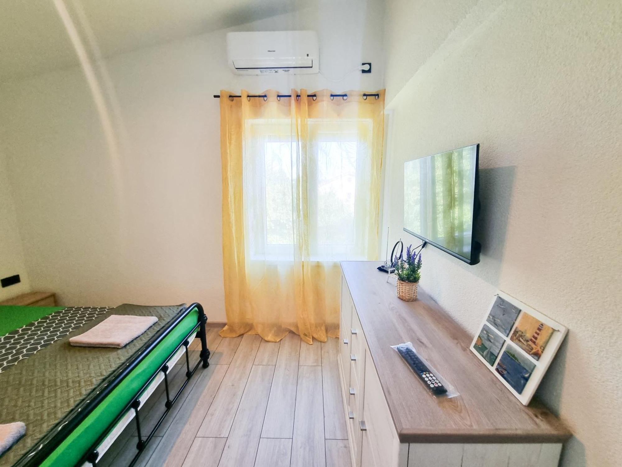 Apartmani 1 Pinezici Exteriör bild